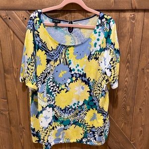 BOGO! ❤️Talbots❤️ Floral Plus Top